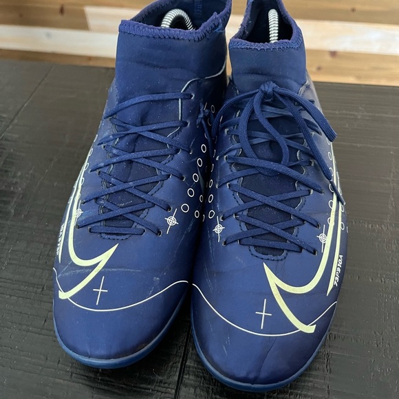 Nike Mercurial Superfly 7 Academy Cleats
Blue 360 MDS Dream Speed in Mens 7.5 - Picture 4 of 8